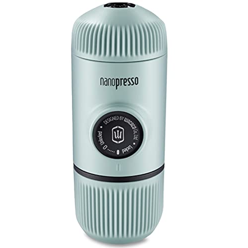 WACACO Nanopresso - Cafetera portátil con funda protectora, versión mejorada de Minipresso, mini cafetera de viaje, perfecta para camping, viajes y oficina (azul ártico), BaregAB